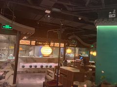 -佬麻雀·新湘菜(珠海金发购物中心店)