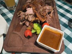 -小主人西餐厅 master table(青年中路店)