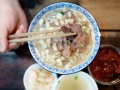 葫芦头泡馍-天发芽·何记葫芦头泡馍·老字号(小南门店)