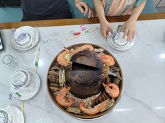 -一口猪海鲜浑锅·东北家常菜