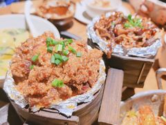-吃饭皇帝大土家民族菜(荟聚店)
