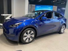 -TESLA 特斯拉(上海太古汇体验店)