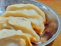 -黄阿姨锅贴大王(万航渡路店)