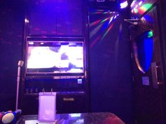 -泡沫BUbbLE量贩式KTV(金沙江路店)
