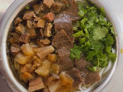-花溪牛肉粉(八鸽岩店)