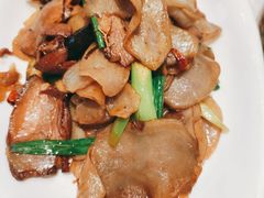干土豆片炒腊肉-飞鹿餐饮·陕南菜(北关店)