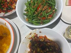 -湘西小馆(滨河路店)