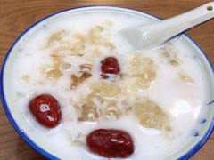 桃胶银耳西米露-一心甜汤(丹凤街店)