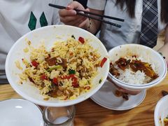 -笨罗卜浏阳菜馆(富家湾小区店)