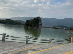 -星湖旅游景区七星岩