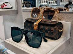 -潘多拉眼镜·蔡司依视路明月(潘家园店)