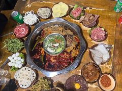-正南齊北重庆老火锅(光华村直营店)