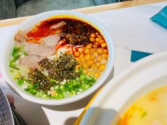 重庆小面-南山翁新概念川菜(江宁万达广场店)