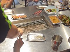 -马路牙子烧烤音乐酒馆(望京店)