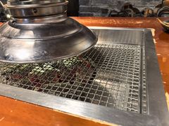 -肉甲韩国木炭烤肉(新壹街1店)