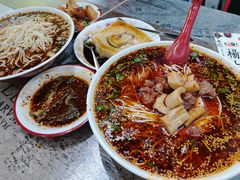 -杨大叔爱面子·四川小吃(岗头店)