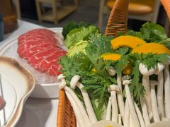 -椰子湾·海南火锅·糟粕醋·椰子鸡(正大广场店)