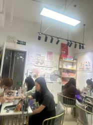 -尤米一站式美甲美睫