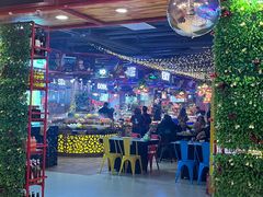 -嗨内嗨外自助火锅餐厅体验馆