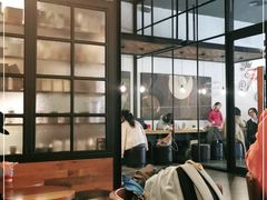 大堂-星巴克臻选(广州东山锦轩店)