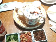 -南拳十三姨·潮汕砂锅粥(世纪金源店)