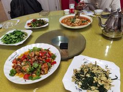 -煲来饱去冷水鱼