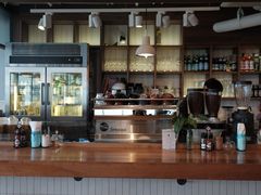 -ROAST coffee & eatery
