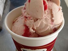 草莓冰激凌-哈根达斯(钟楼新店)