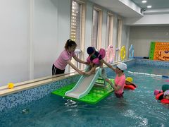 -乐悠游亲子游泳俱乐部