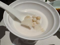 杏仁鸡头米-钱塘花园·宁波菜