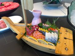 -鼎泰亨·海鲜牛肉餐厅(滨江店)