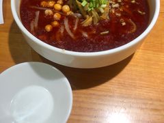 -诚铭记·虾仁汤包·成都小吃(融创店)