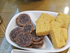 -88号小吃店·经典云南菜·地道纳西美食