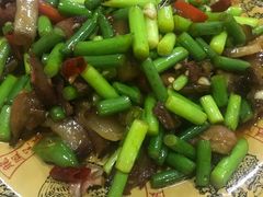 蒜苗炒腊肉-江西小炒(古方店)