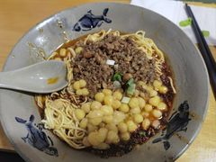 -丁丁猫重庆小面(徐州路店)