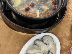 -濠轩阁特色生蚝火锅(水湾路店)