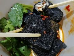 -黑色经典臭豆腐·湖南特产(太平街口店)