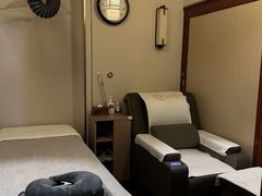 -裕和堂中医推拿艾灸(太古汇臻品店)