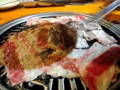 -唯成•韩国炭火烤肉 유성고기