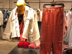 -URBAN REVIVO(西安Momopark店)
