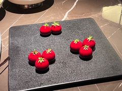 红酒樱桃鹅肝-海派悦庭·海胆烧麦·新融合菜(凯德广场店)