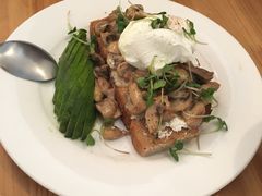 松露蘑菇吐司-Egg•Allday Brunch(襄阳北路店)