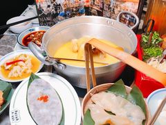 -禄婶鸡煲·打边炉