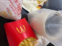 -麦当劳(徐汇漕溪北路百脑汇店)