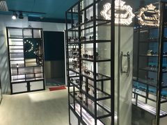 -Trend1881视光·蔡司视觉(领展广场店)