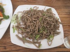 -溢心园香河肉饼总店