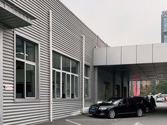 -四川华星名仕奥迪4S店(羊西店)