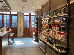 -星巴克臻选(上海今潮8弄店)