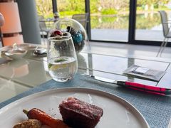 -柏悦酒店-沁园牛排海鲜西餐厅