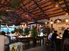 大堂-东家小院金汤酸菜鱼(南阳路店)